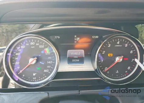 2017 Mercedes-Benz E 300 4Matic z USA, uszkodzony, nr VIN WDDZF4KBXHA030890